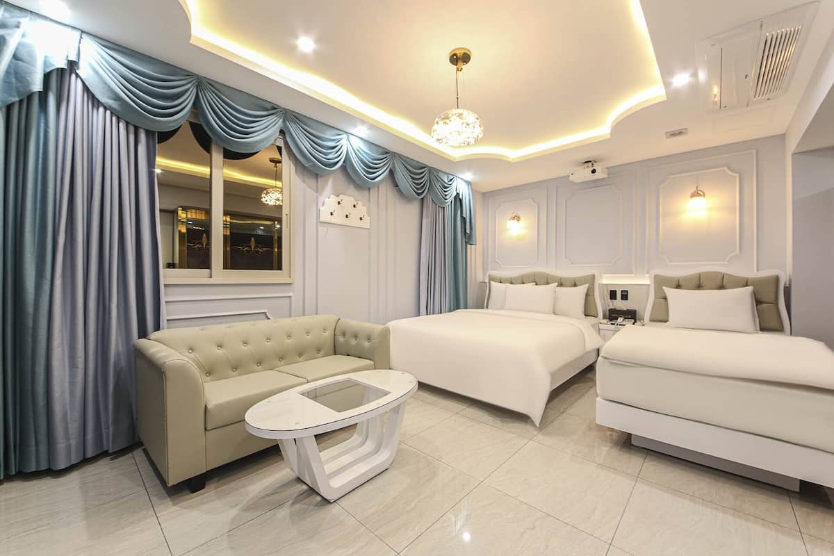 Royal Suite Twin | Ücretsiz kablosuz İnternet, çarşaf takımı