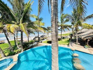 Pool - Enjoy the Beach and the Tranquility By Partner (Celestino Gazca Villaseñor)
