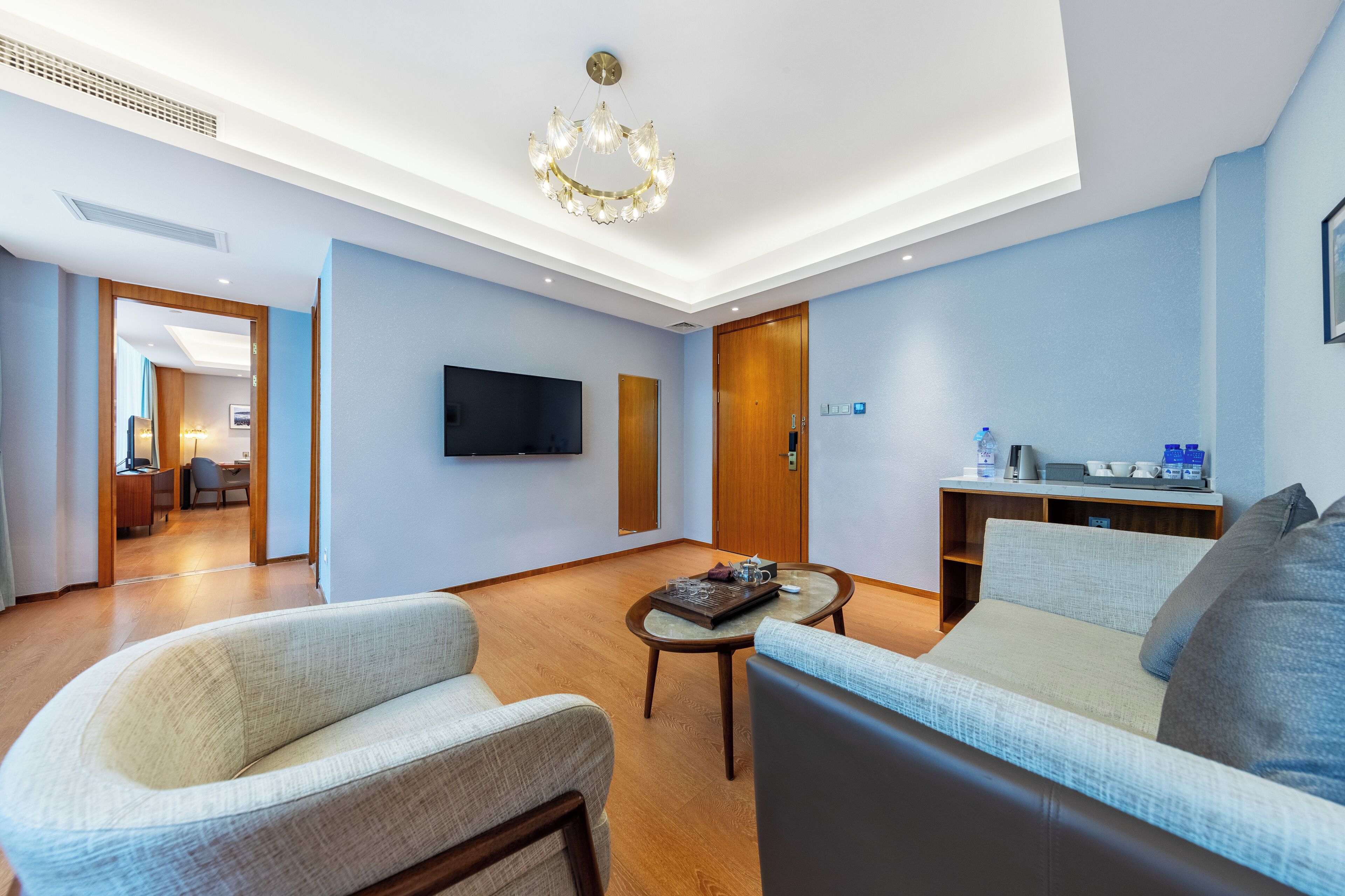 Classic Suite | Living area