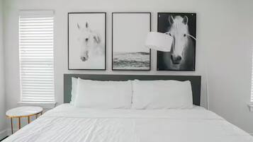 Iron/ironing board, WiFi, bed sheets