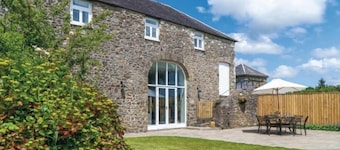 The Granary - 3 Bed Barn Conversion - Llawhaden