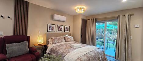 1 bedroom, WiFi, bed sheets