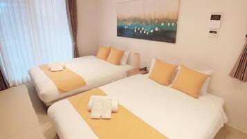 Superior Quadruple Room | Iron/ironing board, free WiFi, bed sheets