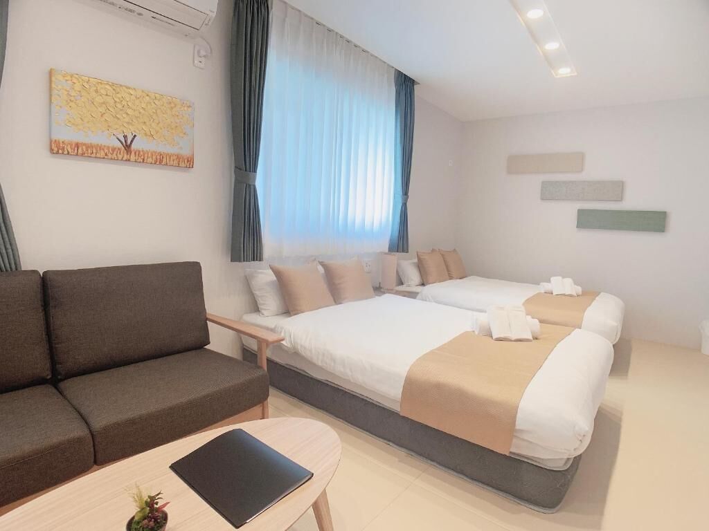Superior Quadruple Room | Iron/ironing board, free WiFi, bed sheets