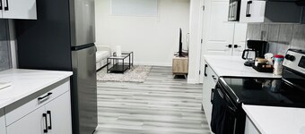 Cozy Private Basement Suite – Clean, Quiet & Comfortable