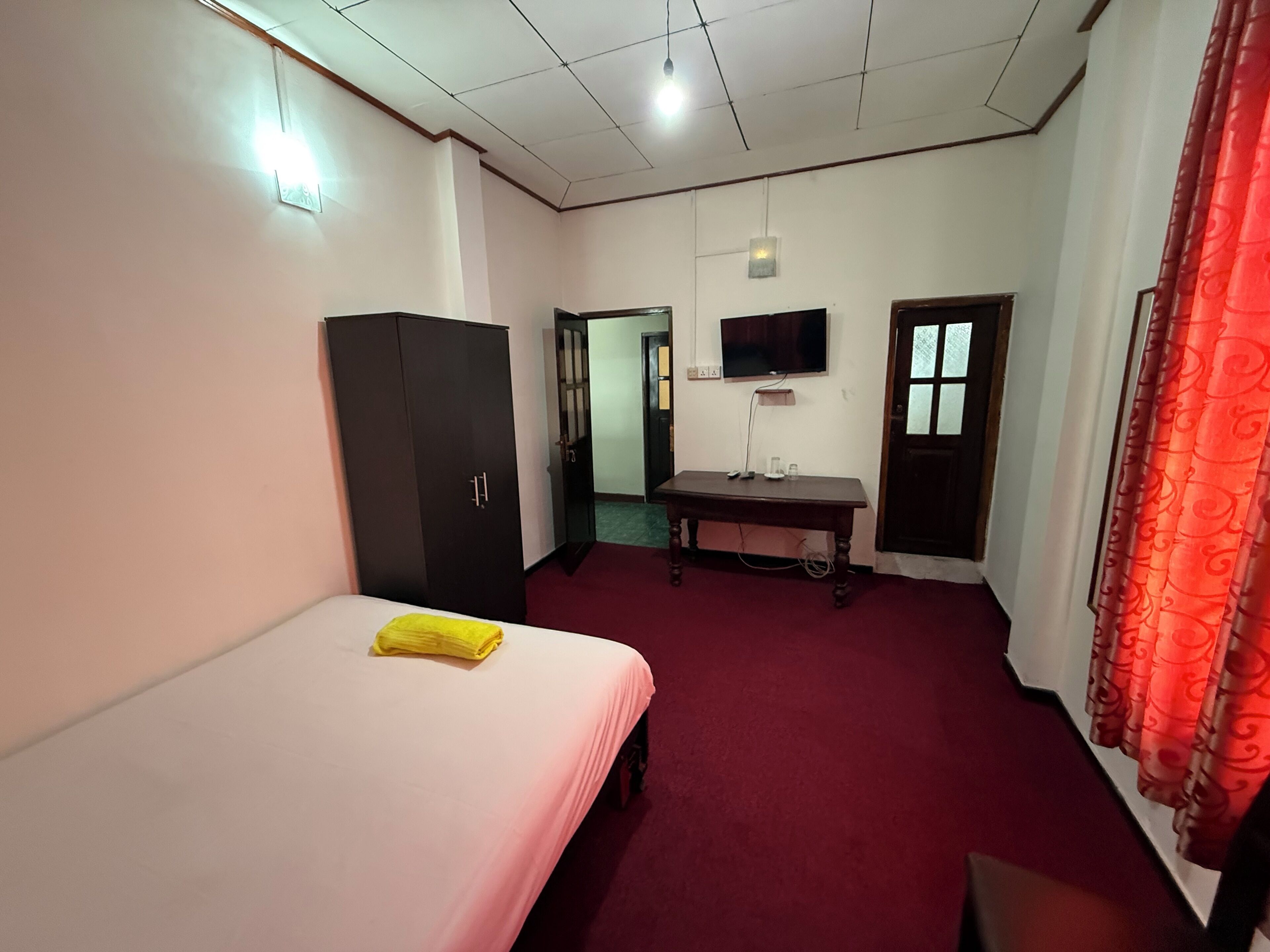 Double Room, Balcony