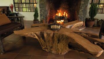 المنشأة من الداخل