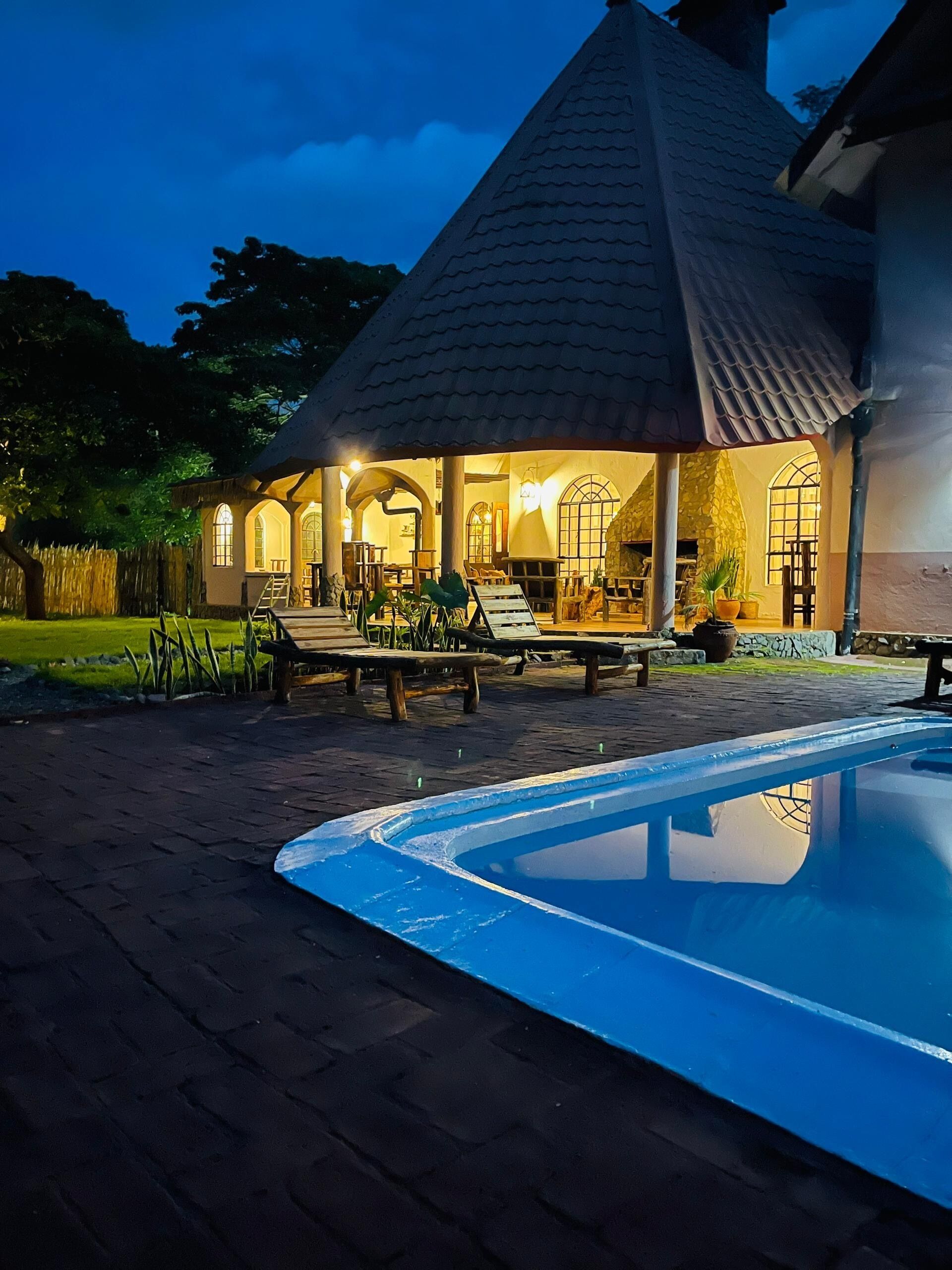 Deluxe Double Room, Garden View | Garden view