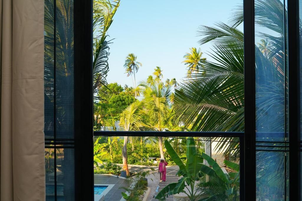 Family Suite, Balcony, Garden View | Interior