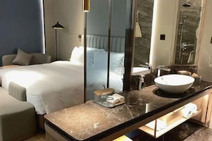 Bathroom - Atour S Hotel ShenZhen NanShan QianHai (Shenzhen)