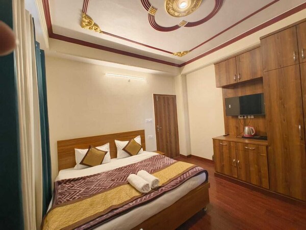 Fairlawns Home Stay - Mashobra