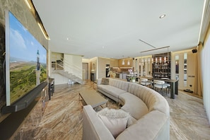 Residenza, 3 camere da letto, vista giardino | Area soggiorno