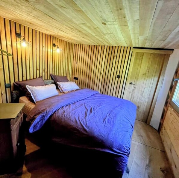 Room - The owl's yurt (Floreffe)