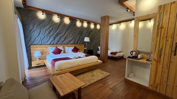 Free WiFi, bed sheets