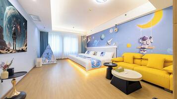 Comfort Triple Room, City View