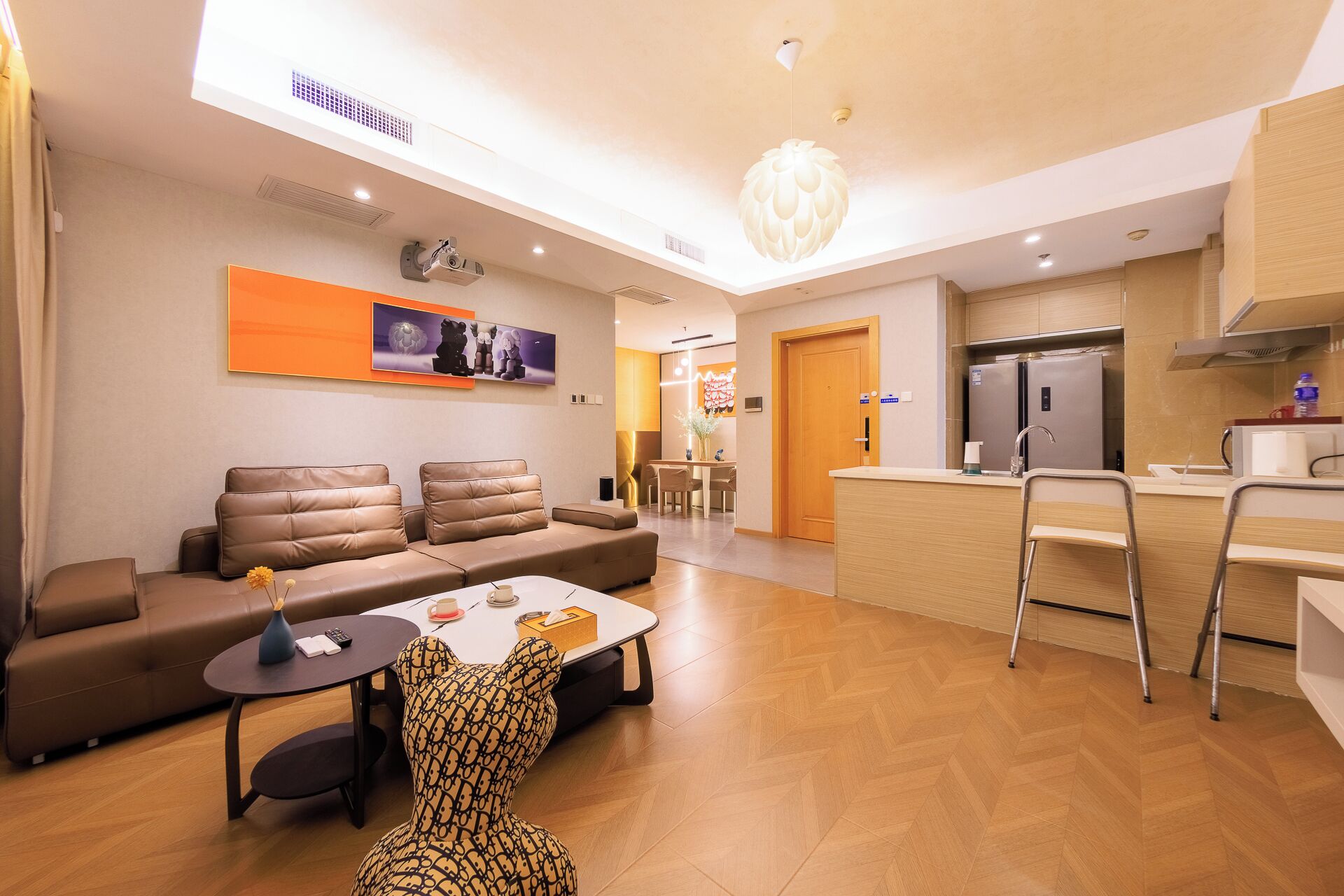 Kahden hengen superior-huone, kaupunkinäköala | Olohuone