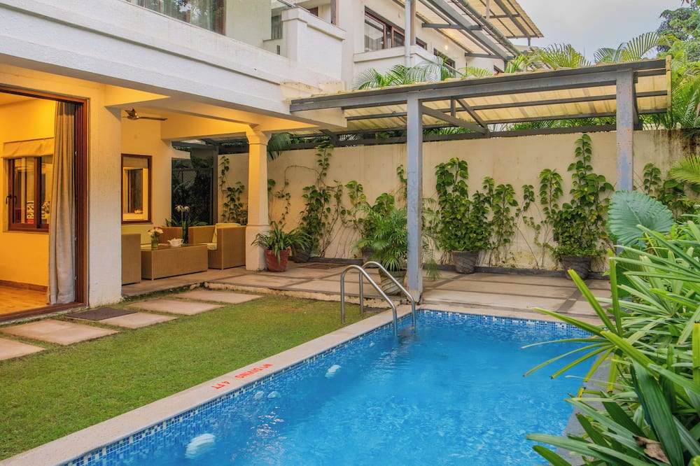 ELIVAAS Anasa 4 BHK With Pvt Pool