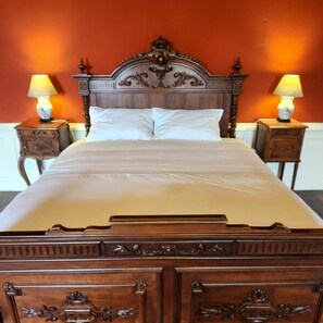 Egyptian cotton sheets, premium bedding, pillowtop beds - Château de Trévien (Trévien)