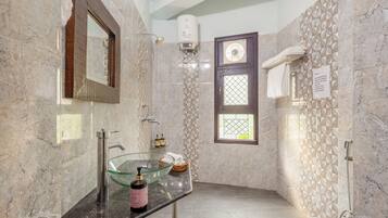 Luxury Villa | Bathroom