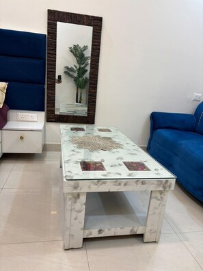 Interior - Tranquil studio with AC in enjoyable Greater Noida location (Greater Noida)