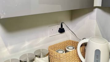 Kahvia ja/tai kahvinkeitin