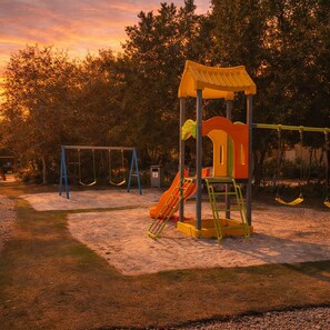 Children’s area - Affordable 2BR Apartment w Pool Punta Cana (Punta Cana)