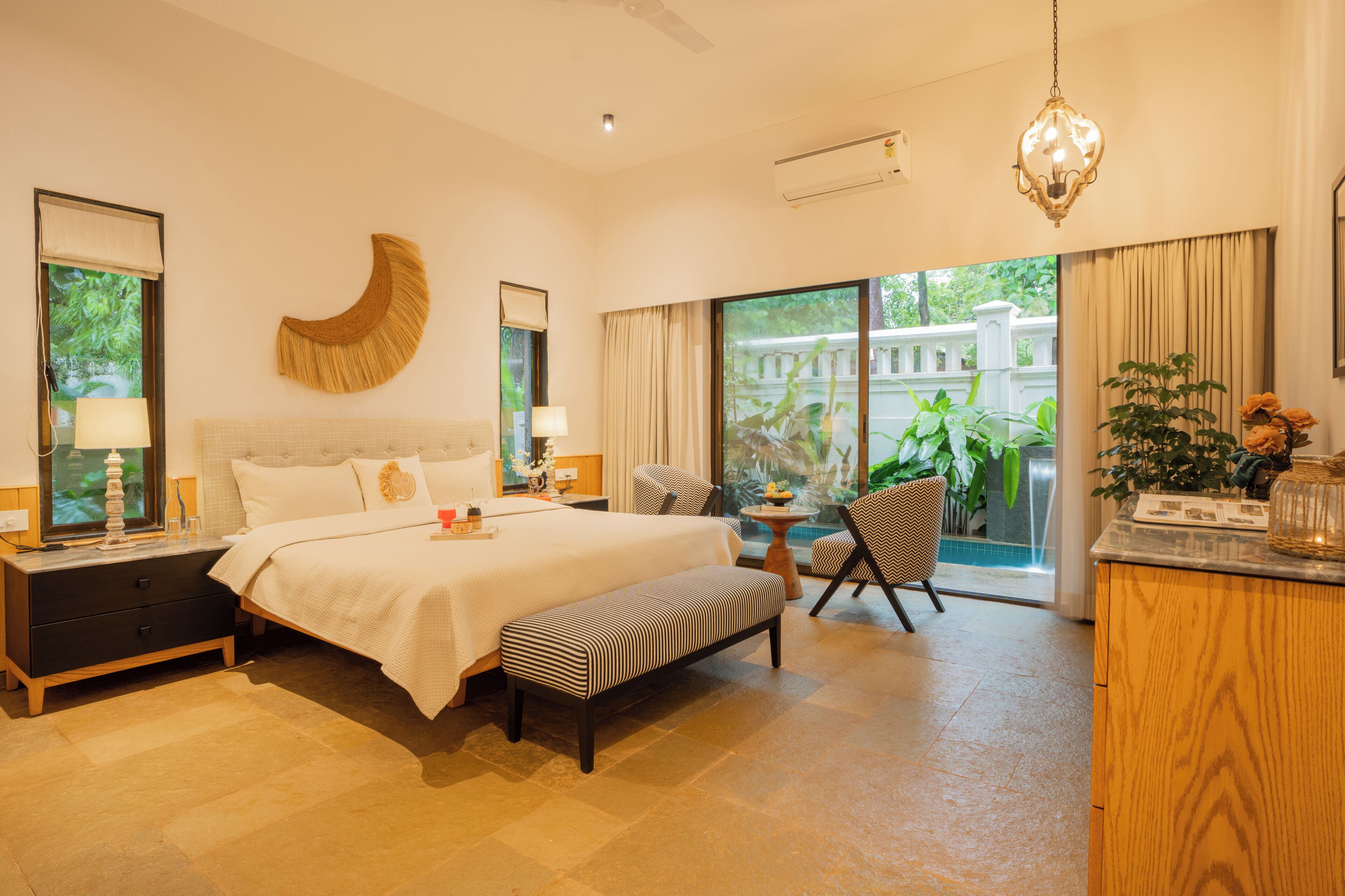 Luxury Villa, Balcony, City View