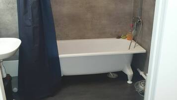 Sovsal - 1 sovrum - tillgÀnglighetsanpassat | Badrum