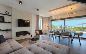 Living area - Villa IVaLA - Luxury with Heated Pool & Panoramic Sea Views in Istria (Galižana)