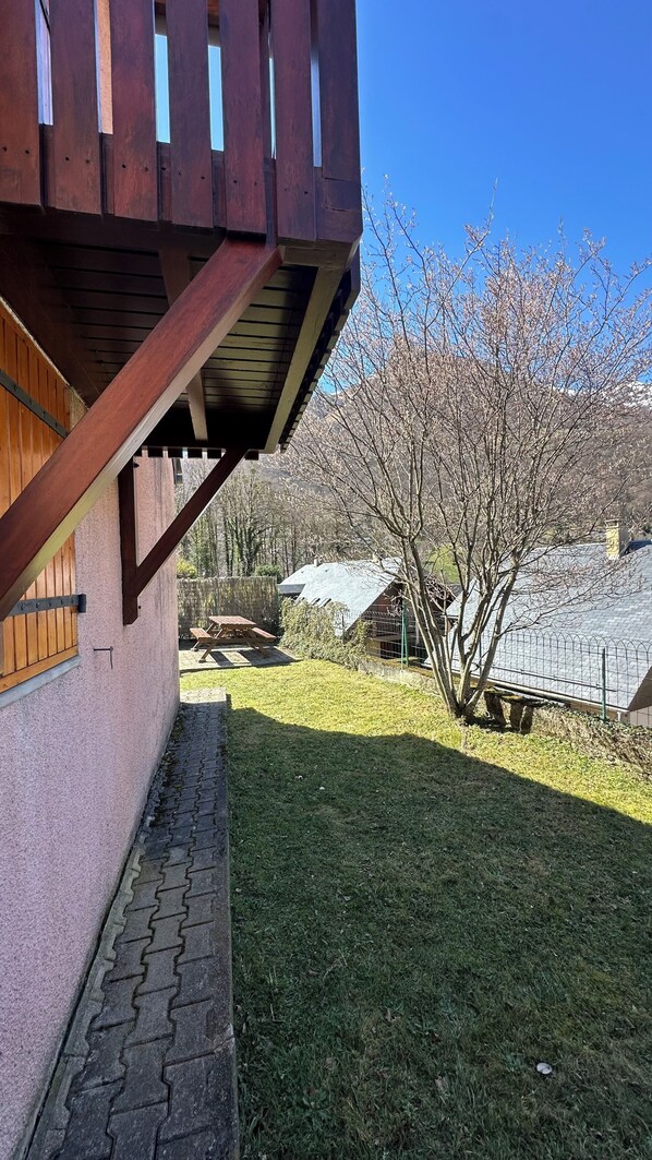 Terassi/patio