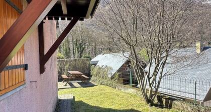 Cosy little chalet at the entrance to Cauterets