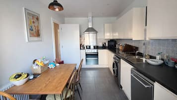 Fridge, microwave, dishwasher, electric kettle