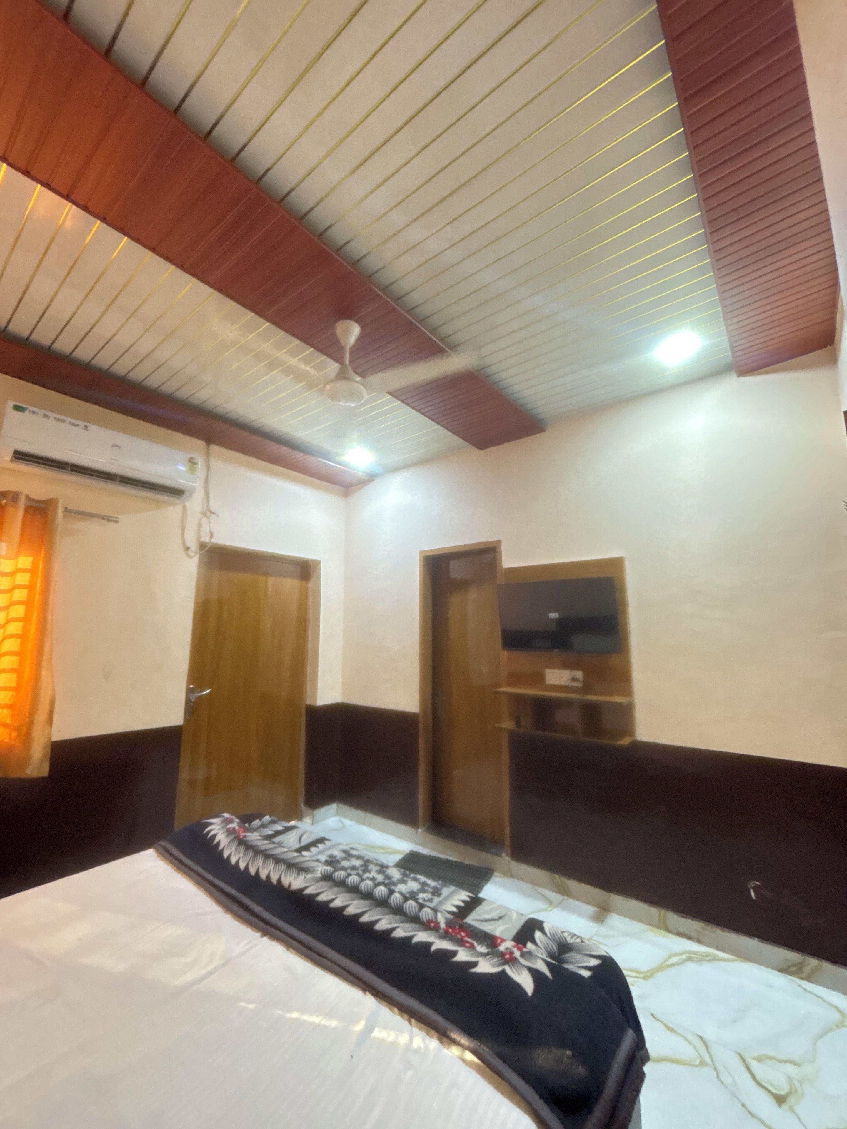 디럭스 더블룸, 발코니, 시내 전망 | 내부