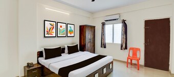 Classic with BalconyHotel Galaxy Inn