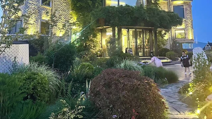 Bay Four Seasons Castle Hotel