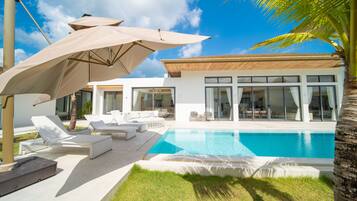 Villa Premium, 5 chambres, piscine privée, cÎté cour intérieure | Vue sur le jardin