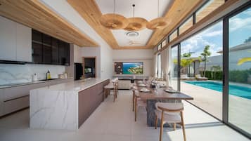 Premium Villa, 5 Bedrooms, Private Pool, Courtyard Area | Television