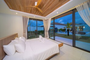 Villa Premier, 4 habitaciones, alberca privada, en el área del jardín