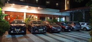 Khuôn viên nơi lưu trú