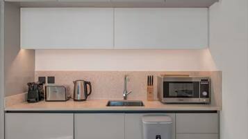 Condo, Beach View | Private kitchen | Full-sized fridge, microwave, oven, stovetop