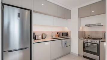 Condo, Beach View | Private kitchen