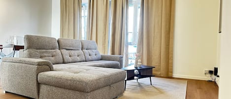 Basic Apartment | Exterior