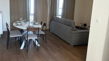 Basic Apartment | Private kitchen