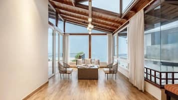 Vila Mewah, balkon, pemandangan gunung | Interior