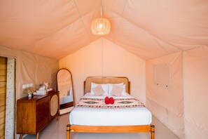 Standard Room, Garden View - Mahe Glamping (kintamani)