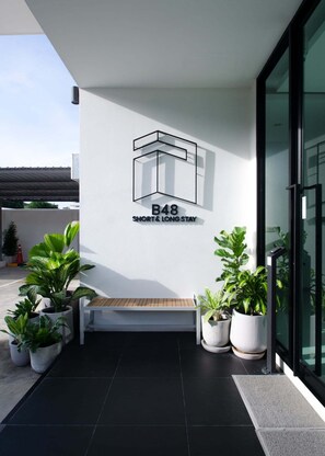 Exterior detail - B48 Hotel (Bangkok)