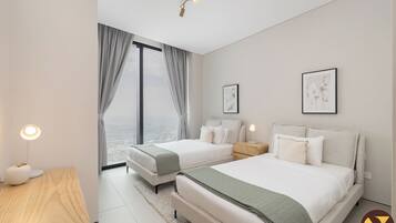 Luxury Apartment, Balcony, City View