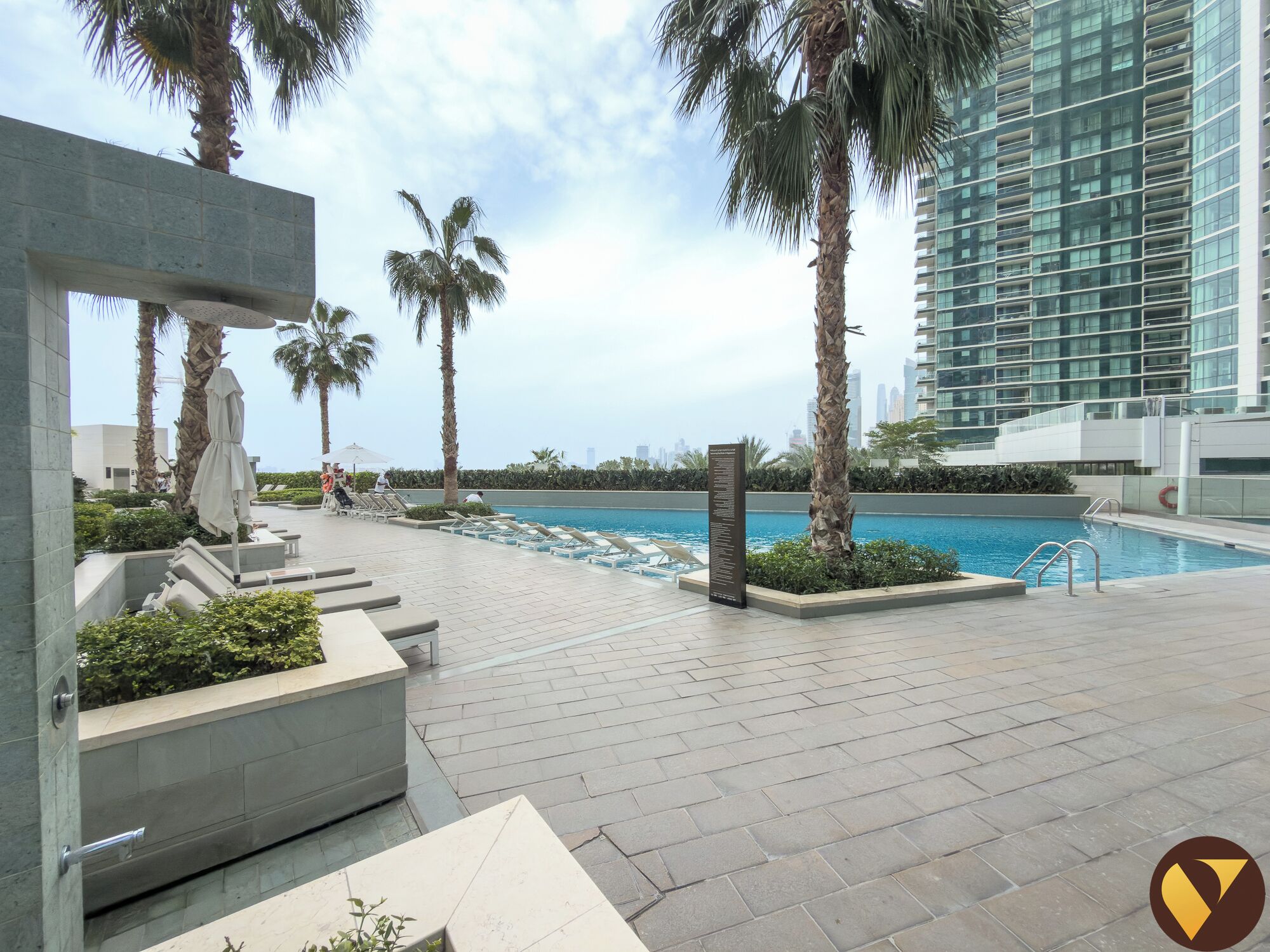 Luxury Apartment, Balcony, City View | Pool
