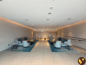 Luxury Apartment, Balcony, City View | Lobby - Address Beach Residence near JBR Ain  (Dubai)