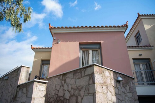 Loucas Home Kalloni Lesvos Central Stay w Balcony